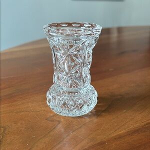 Elegant Crystal Bud Vase